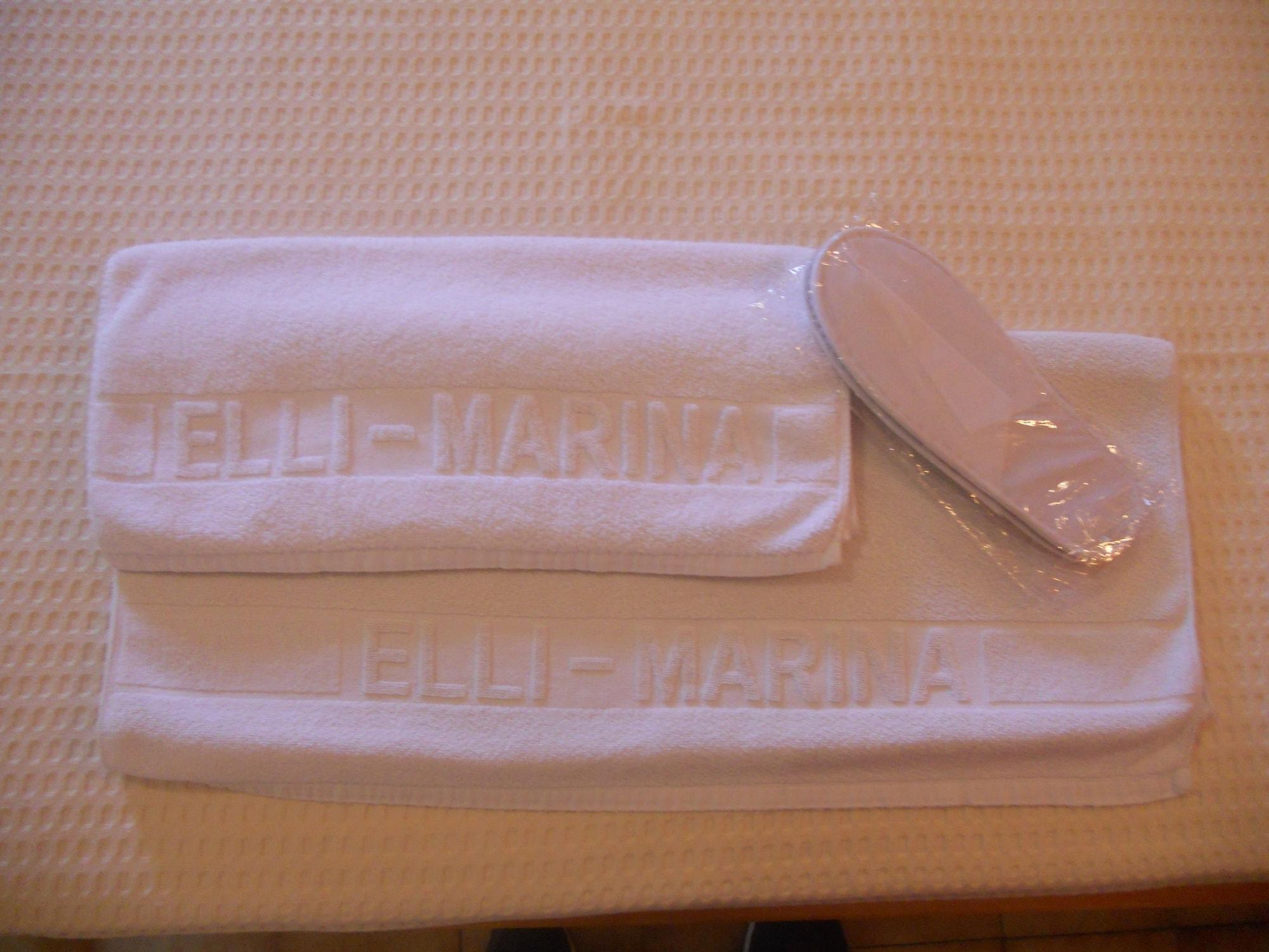 Elli Marina Studios And Apartments เวนิทเซส ภายนอก รูปภาพ
