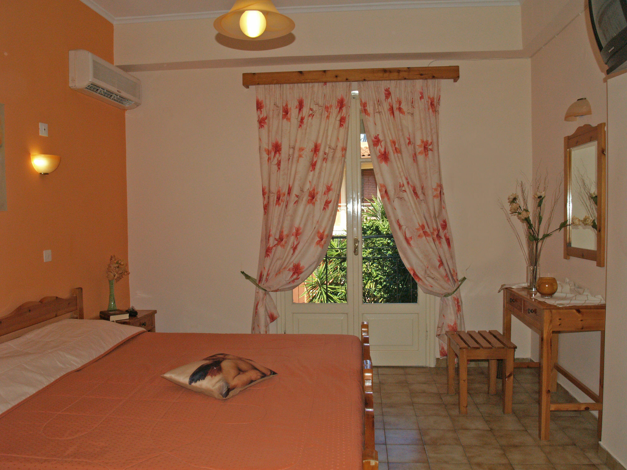 Elli Marina Studios And Apartments เวนิทเซส ภายนอก รูปภาพ